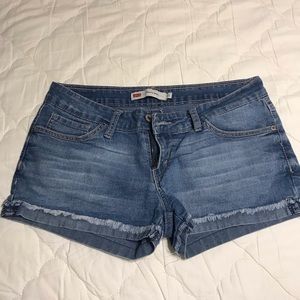 Levi’s Lady Short Shorts